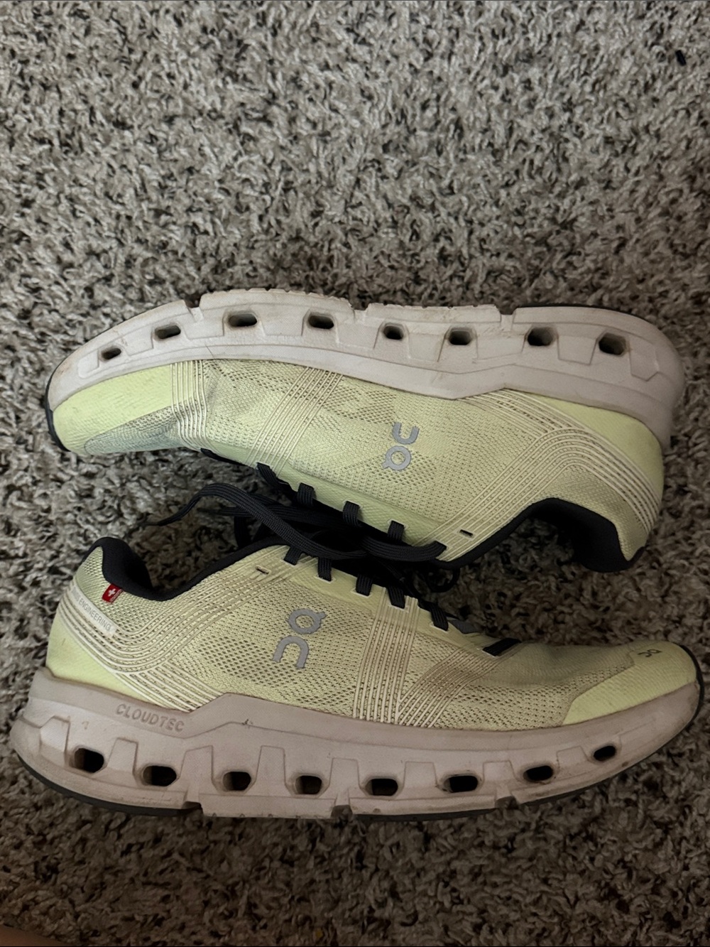 On Cloudtec Running Shoes in Pale Yellow